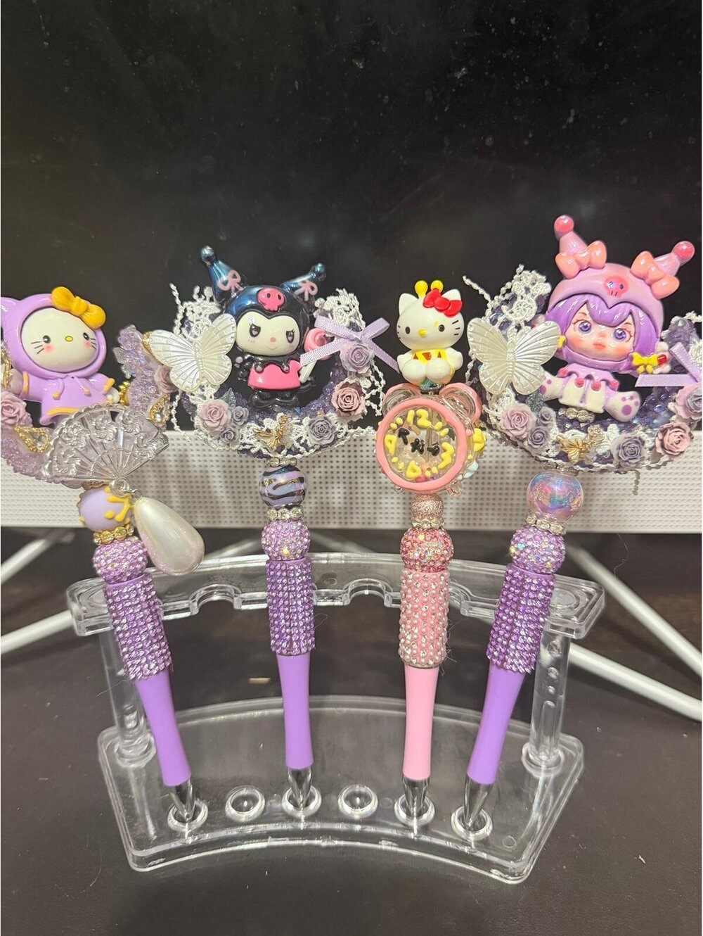 Hello kitty pen bundle